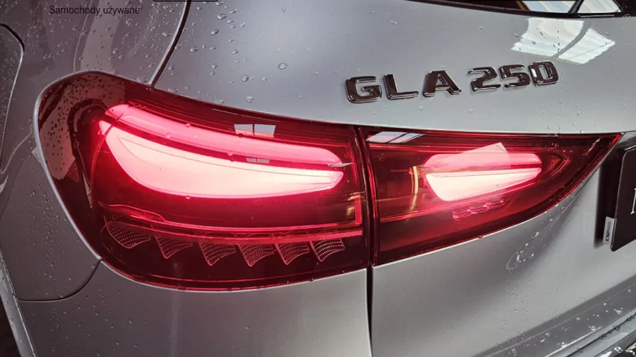 MERCEDES-BENZ GLA GLA 250 mHEV 4-Matic AMG Line 8G-DCT