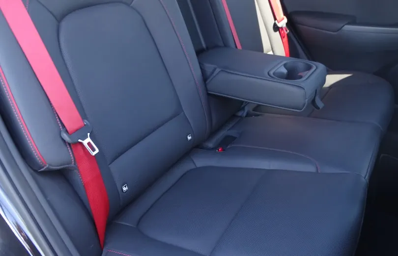 HYUNDAI Kona Kona 1.6 T-GDI Premium 4WD DCT
