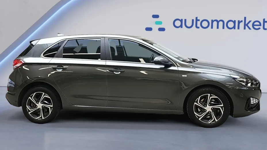 HYUNDAI i30 i30 1.5 T-GDI 48V Comfort DCT