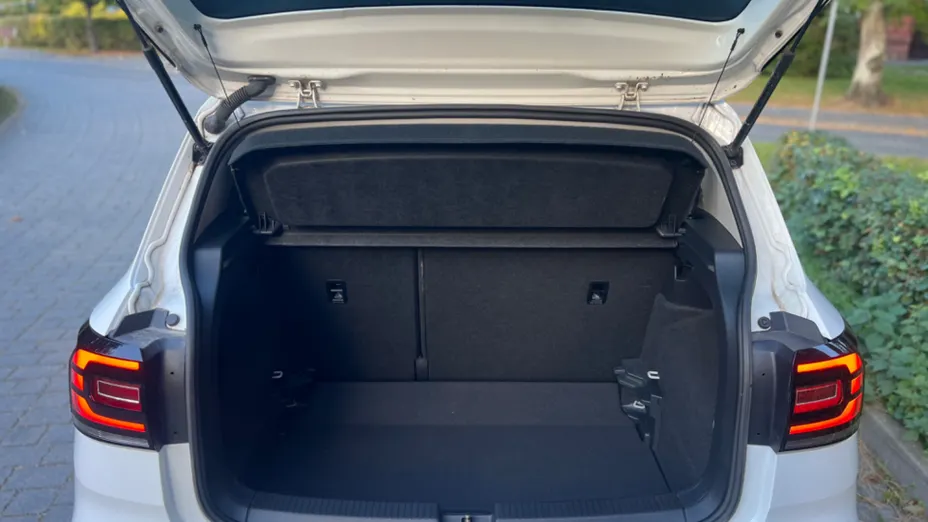 VOLKSWAGEN T-Cross -