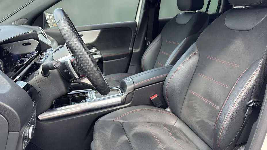 MERCEDES-BENZ GLA GLA 200 mHEV AMG Line 7G-DCT