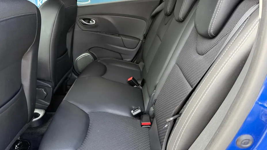 RENAULT Clio -