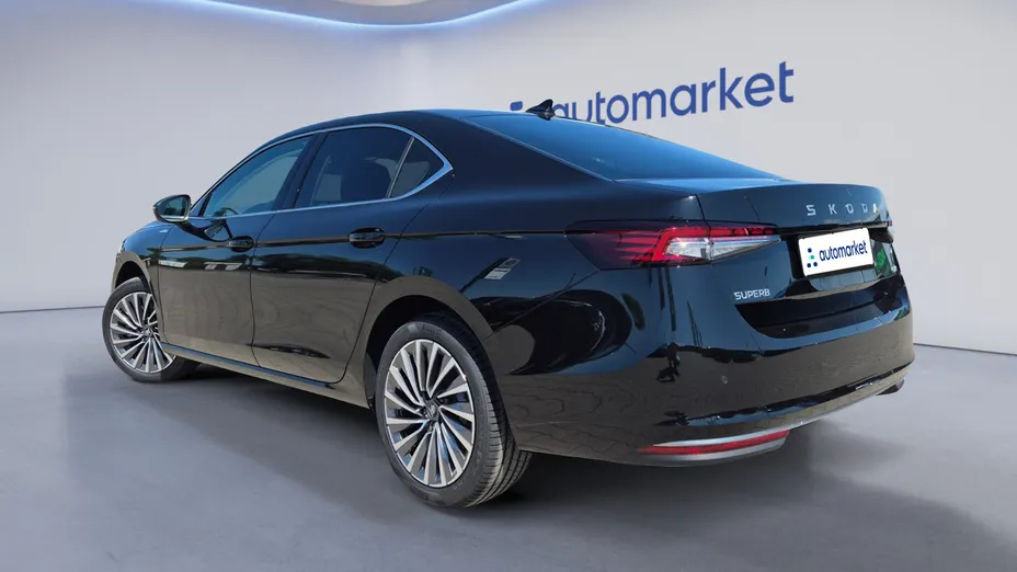 SKODA Superb Superb 2.0 TDI SCR 4x4 L&K DSG Nowy