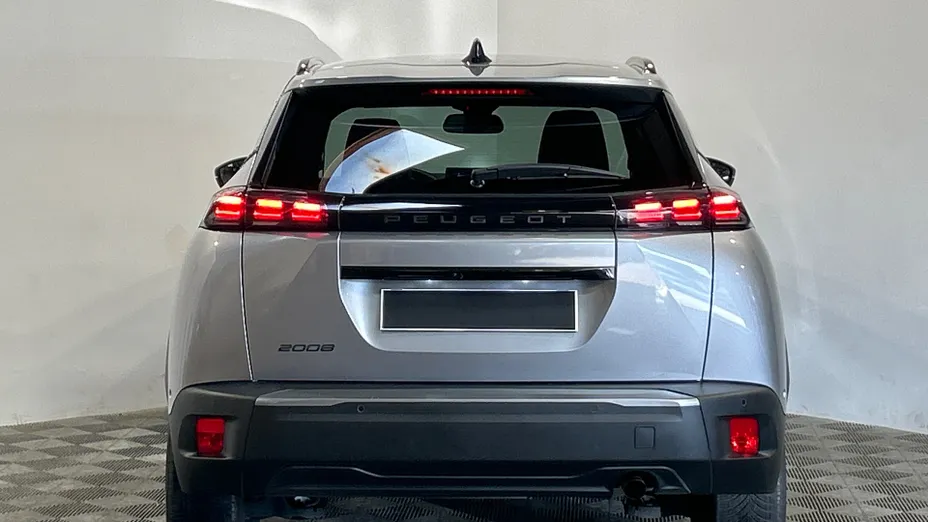 PEUGEOT 2008 -