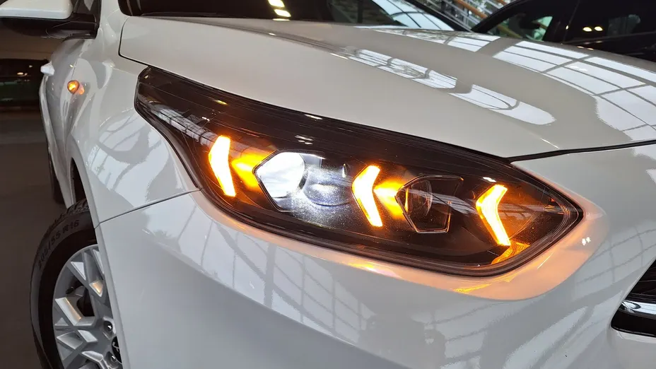 KIA Cee'd Ceed 1.5 T-GDI M DCT