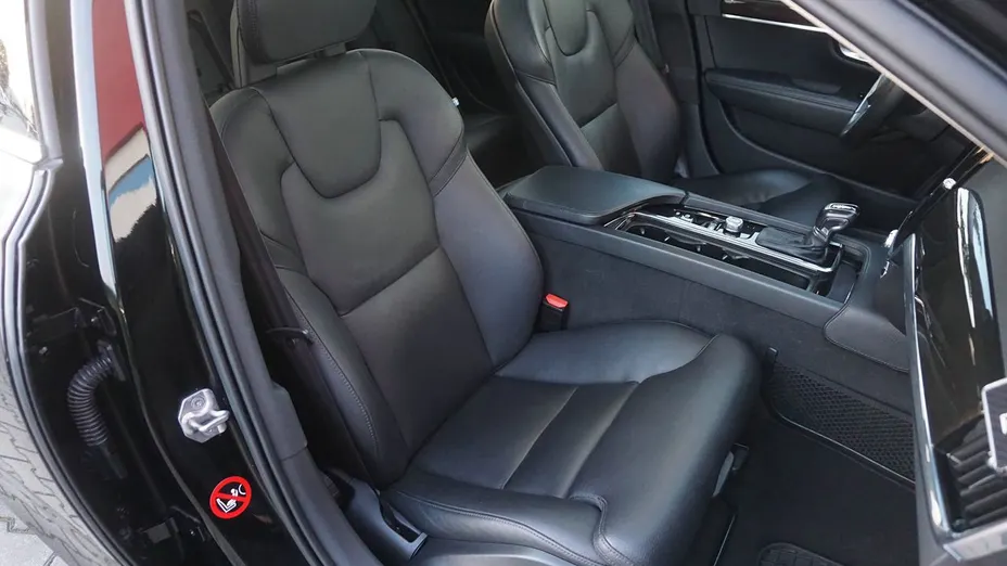 VOLVO V90 V90 D4 Momentum aut