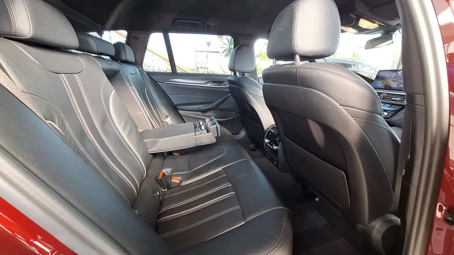 BMW Seria 5 530d xDrive mHEV M Sport sport-aut