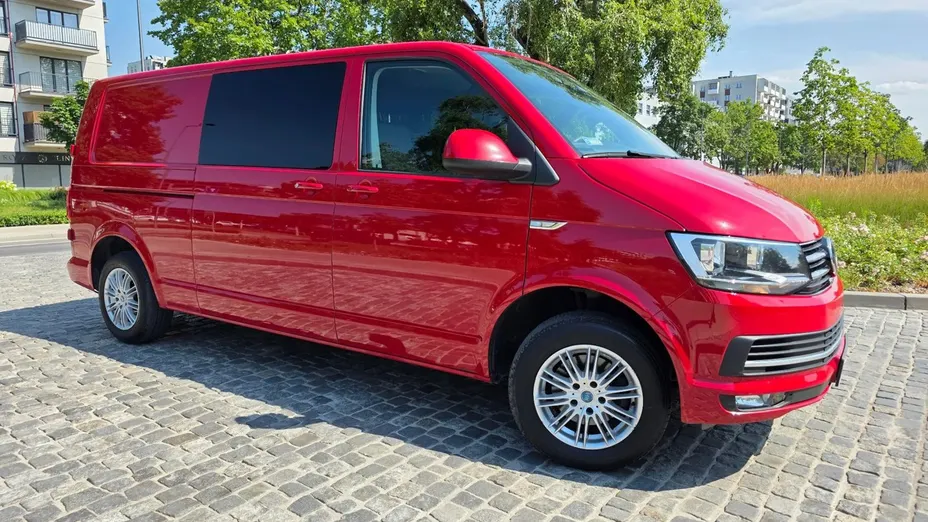 VOLKSWAGEN Transporter -
