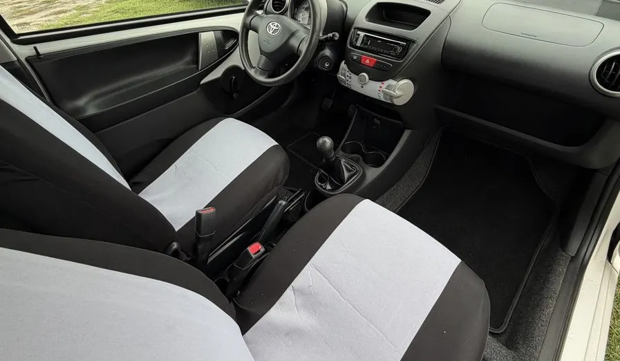 TOYOTA Aygo -
