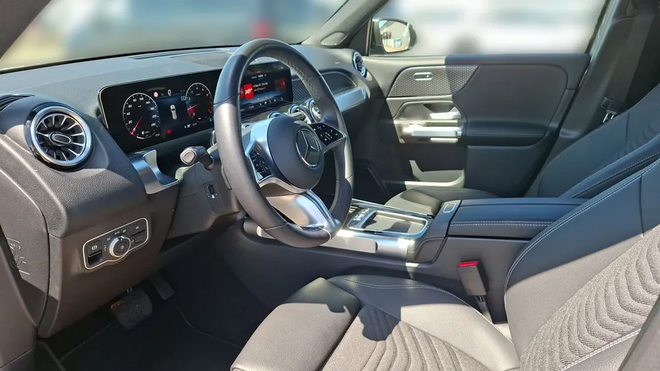 MERCEDES-BENZ GLB GLB 200 mHEV Progressive 7G-DCT
