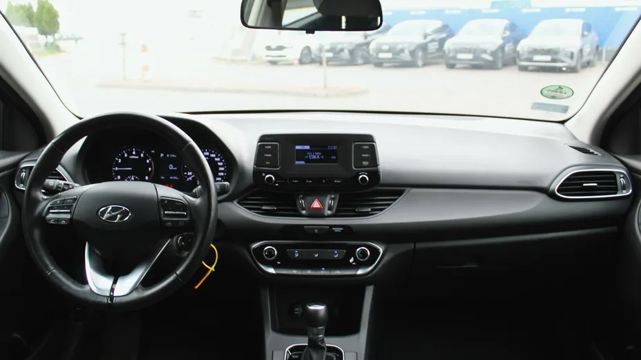 HYUNDAI i30 i30 1.0 T-GDI Modern DCT