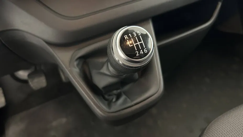 RENAULT Trafic -