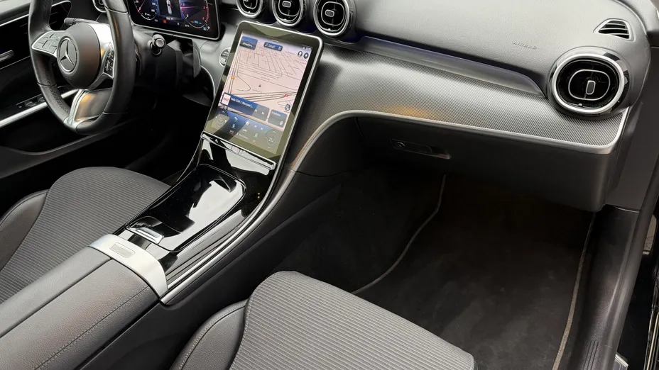 MERCEDES-BENZ C Klasa C 220 d mHEV Avantgarde