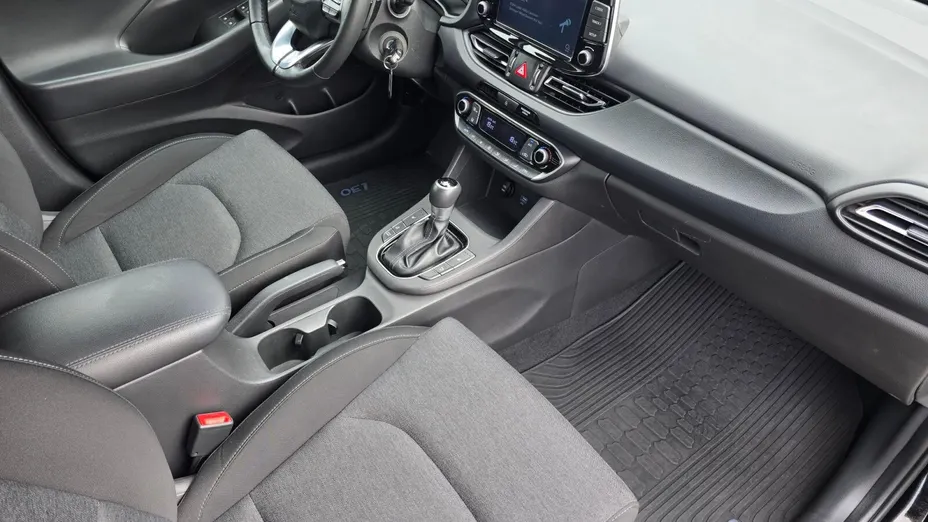 HYUNDAI i30 i30 1.5 T-GDI 48V Smart DCT