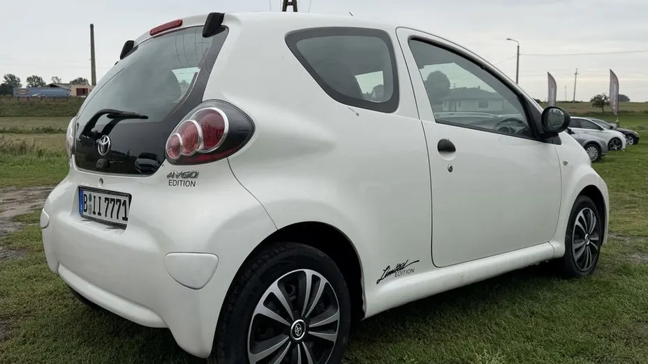 TOYOTA Aygo -
