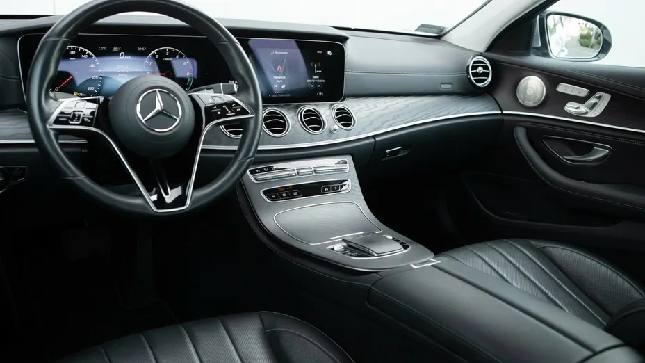 MERCEDES-BENZ E Klasa E 300 de Exclusive