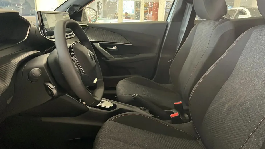 PEUGEOT 2008 2008 PureTech mHEV Business e-DCS6 Nowy