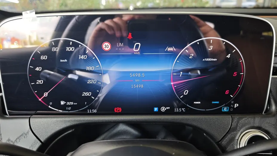 MERCEDES-BENZ E Klasa E 220 d mHEV 4-Matic AMG 9G-Tronic