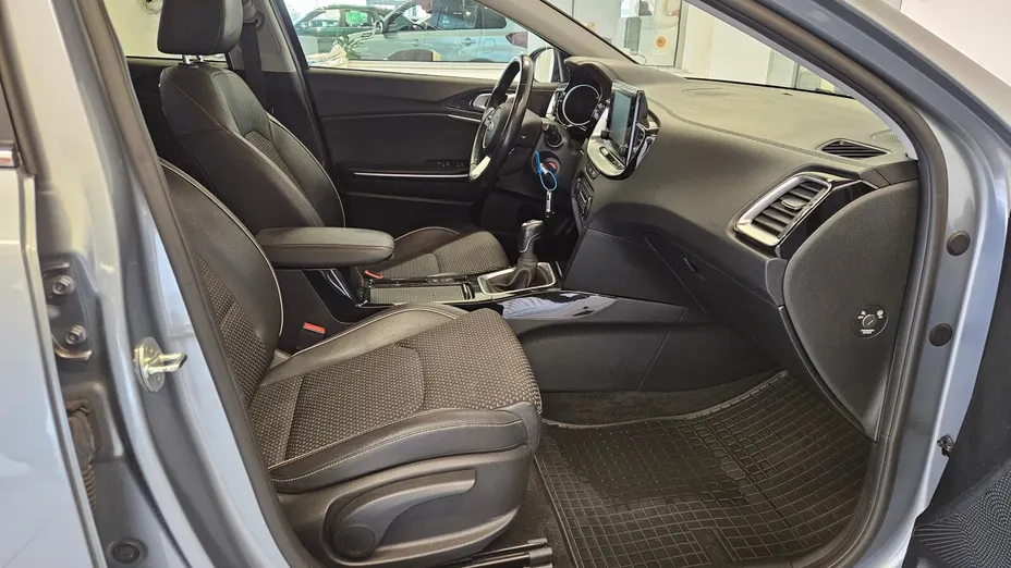 KIA Cee'd Ceed 1.0 T-GDI L