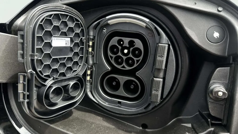 MERCEDES-BENZ E Klasa E 300 e PHEV 4-Matic AMG 9G-Tronic Nowy