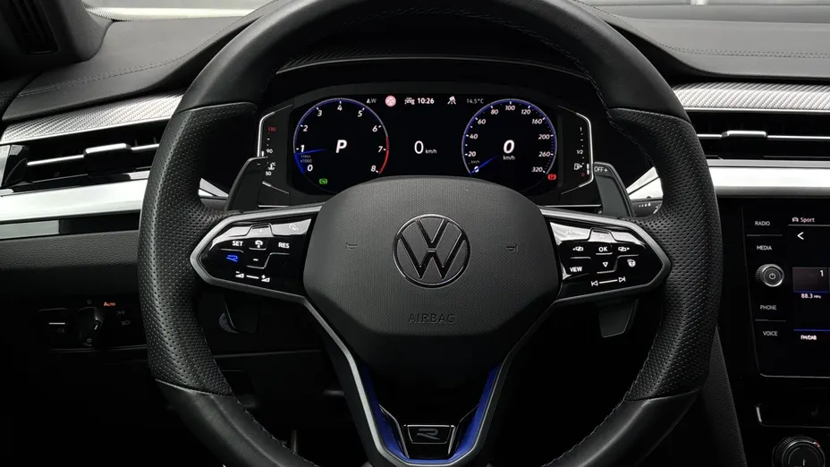VOLKSWAGEN Arteon Arteon 2.0 TSI 4Motion R DSG
