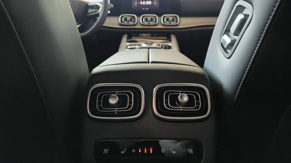 JAECOO 8 -