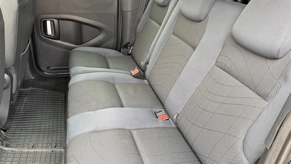 PEUGEOT Partner Van -