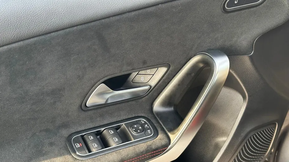 MERCEDES-BENZ A Klasa A 200 7G-DCT