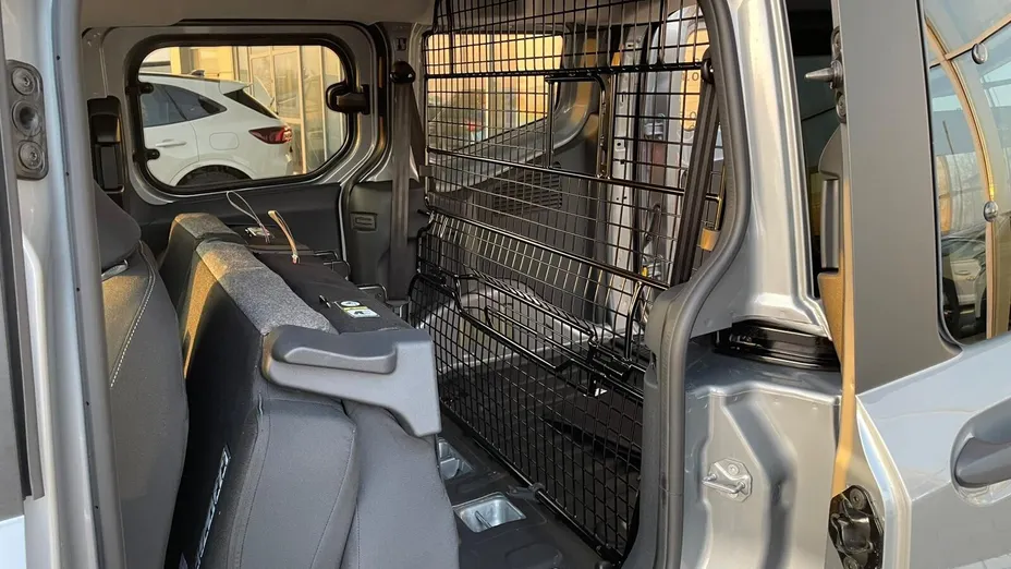 FORD Transit Courier Transit Courier 1.5 EcoBlue 2,1t Trend N1 Nowy