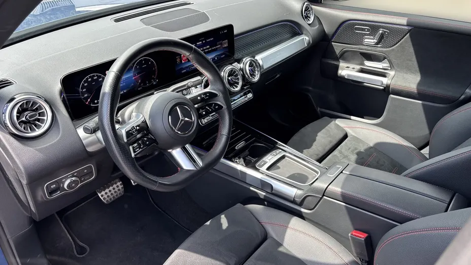 MERCEDES-BENZ GLB GLB 220 d 4-Matic AMG Line 8G-DCT