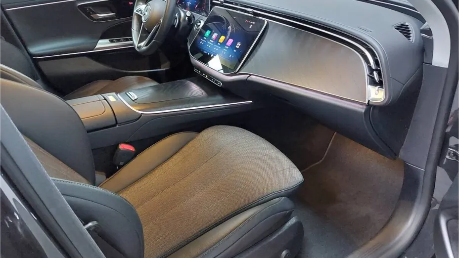 MERCEDES-BENZ E Klasa E 200 mHEV Avantgarde 9G-Tronic
