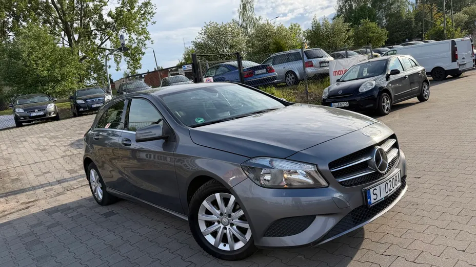 MERCEDES-BENZ A Klasa A 180 BlueEff. Edition Style
