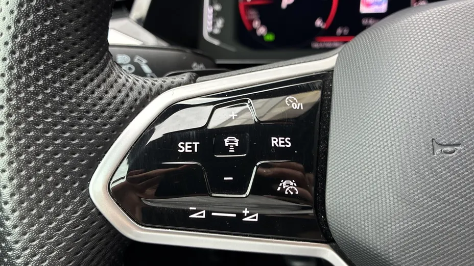 VOLKSWAGEN Arteon Arteon 2.0 TDI R-Line DSG