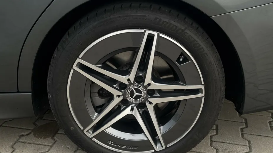 MERCEDES-BENZ C Klasa C 180 mHEV AMG