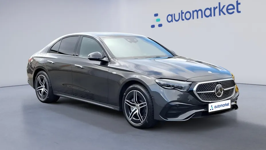 MERCEDES-BENZ E Klasa E 300 de PHEV 4-Matic AMG 9G-Tronic