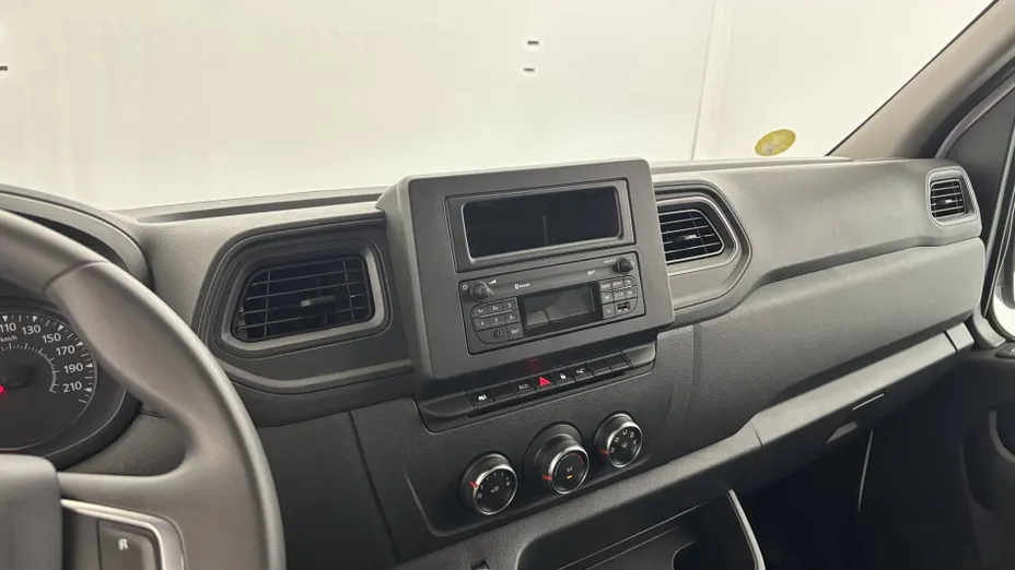 RENAULT Trafic -