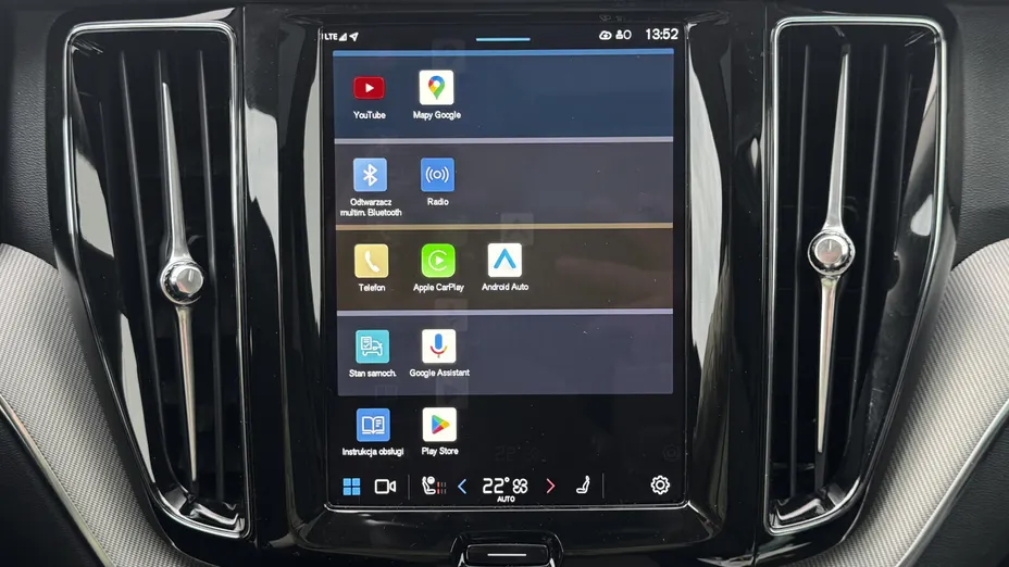 VOLVO XC60 XC60 T6 Plug-In Hybrid AWD Plus Bright aut