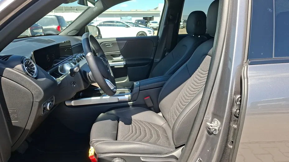 MERCEDES-BENZ GLB GLB 200 mHEV Progressive 7G-DCT