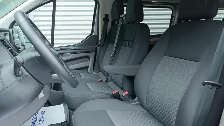 FORD Transit Custom Transit Custom Kombi 320 L2H1 Trend Aut.
