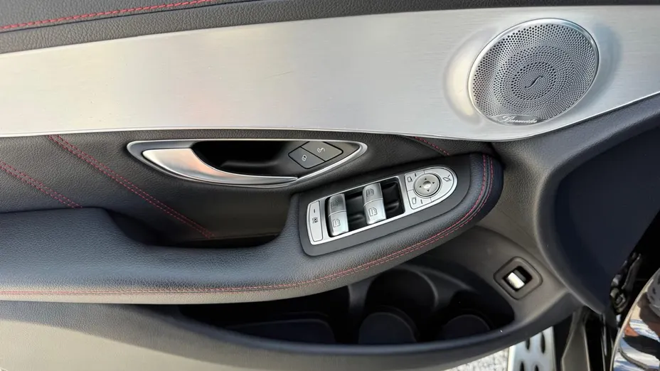 MERCEDES-BENZ GLC -