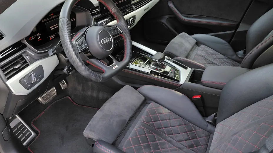 AUDI A4 Avant -
