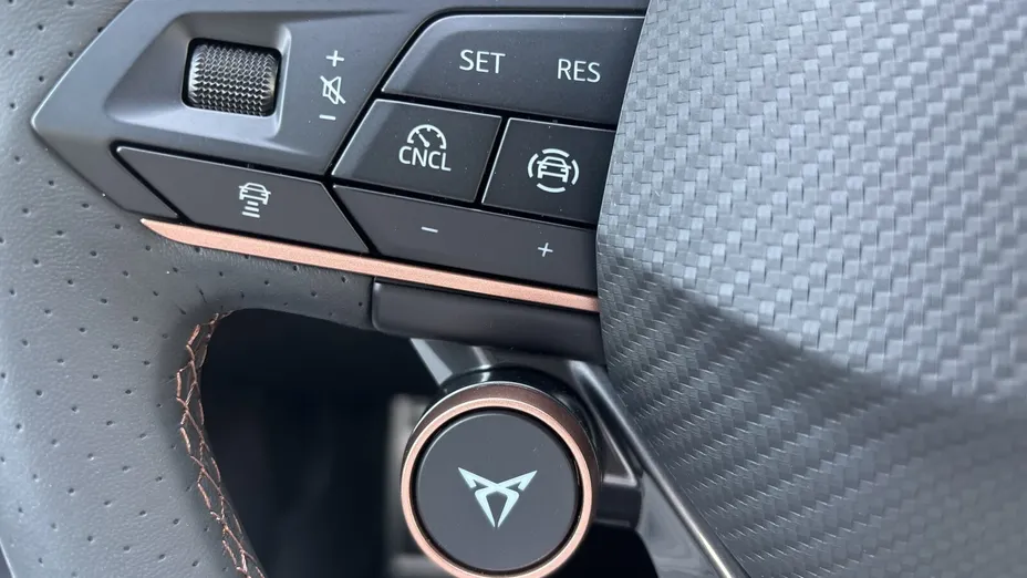 CUPRA Leon Leon 2.0 TSI VZ DSG Nowy