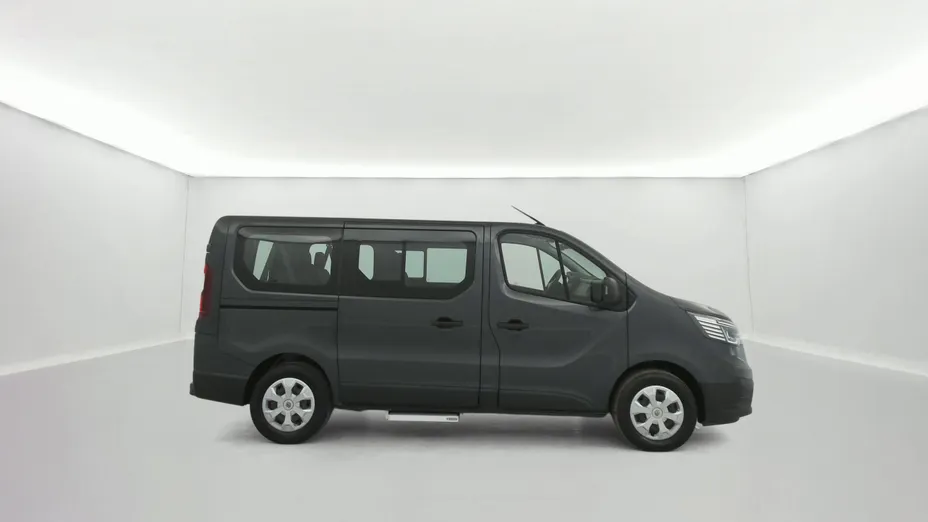 RENAULT Trafic -