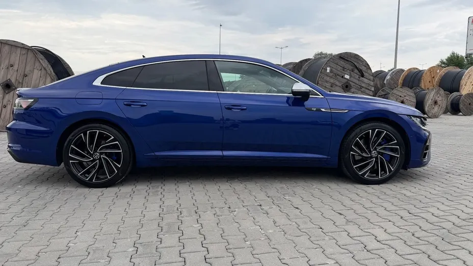 VOLKSWAGEN Arteon Arteon 2.0 TSI 4Motion R DSG
