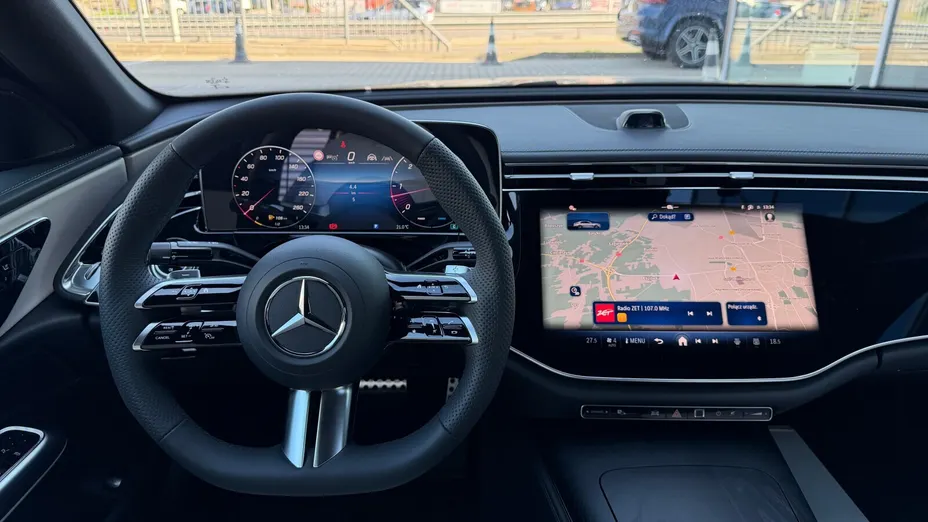 MERCEDES-BENZ E Klasa E 220 d mHEV 4-Matic AMG 9G-Tronic
