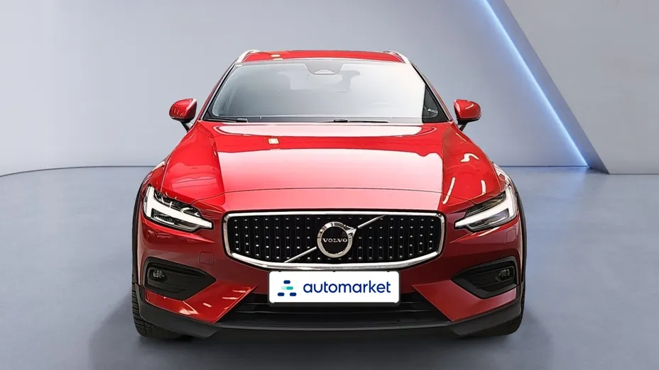 VOLVO V60 V60 CC Plus B5 B AWD aut