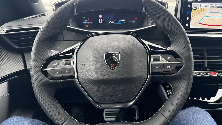 PEUGEOT 2008 2008 PureTech mHEV GT Exclusive e-DCS6 Nowy