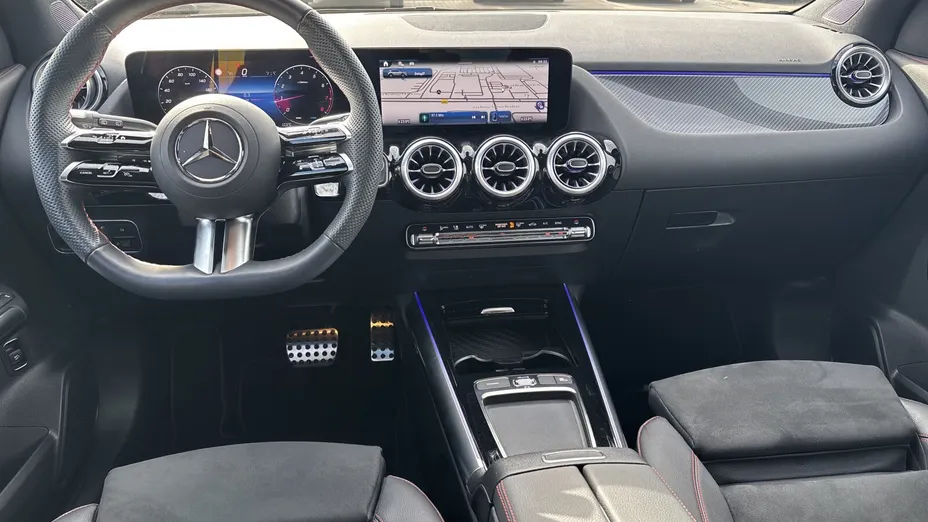 MERCEDES-BENZ GLA GLA 200 mHEV AMG Line 7G-DCT