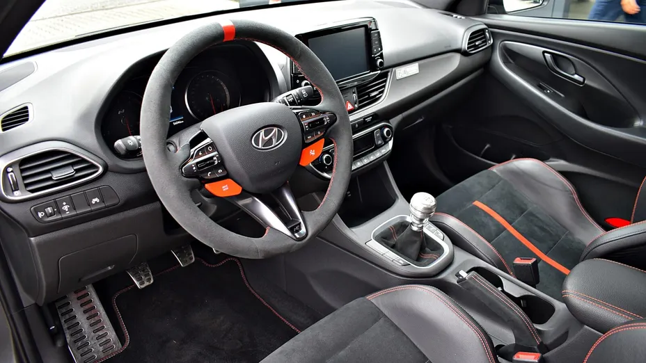 HYUNDAI i30 i30 2.0 T-GDI N Performance
