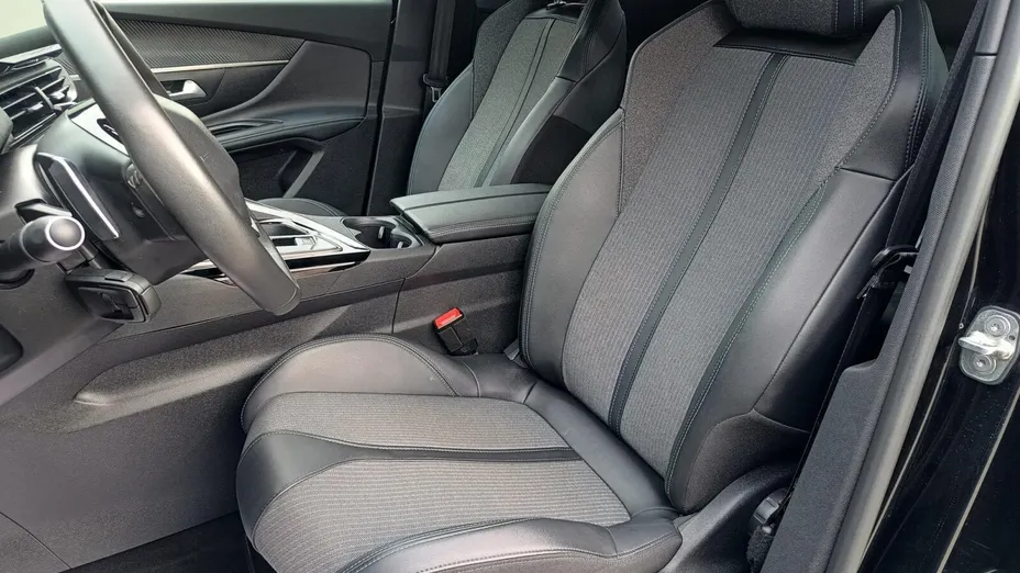 PEUGEOT 5008 5008 1.5 BlueHDi Allure S&S EAT8